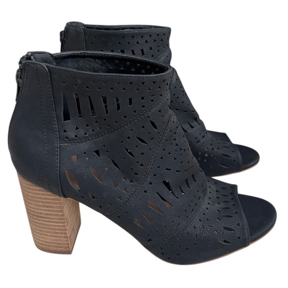 Suede Peep Toe Booties Chunky Block Heel Cut Out Heeled Ankle Booties Black - Picture 9 of 16